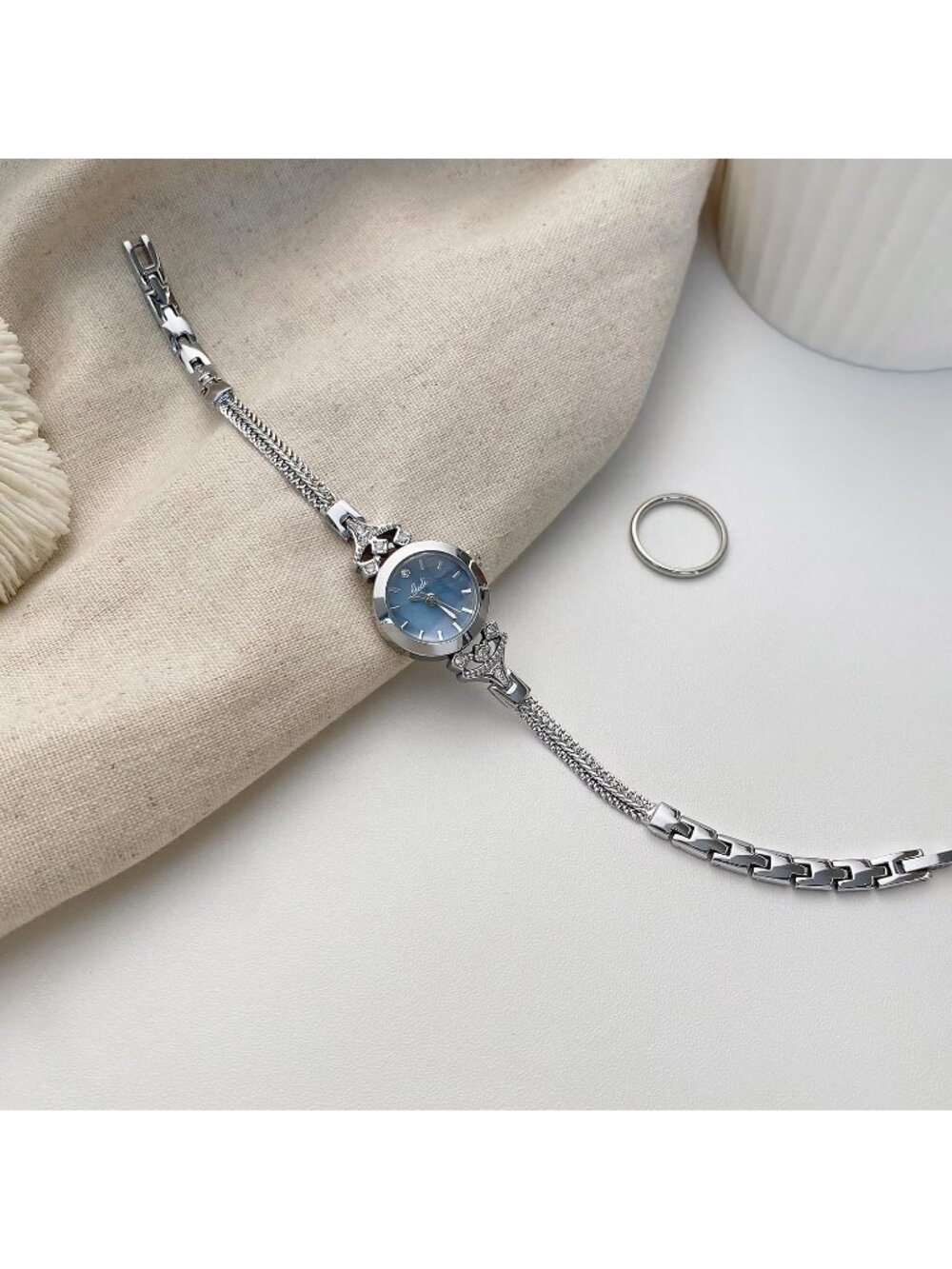 Women's Silver Blue Elegant Steel Mesh Strap Rhinestone Pearl Dial Quartz Watch - Picture 3 of 6